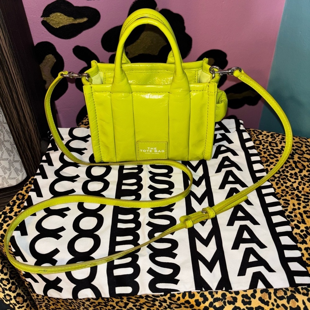 Marc Jacobs NEON Green The Tote Bag MINI